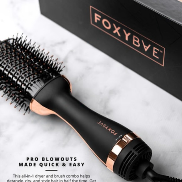 Foxbae Rose Gold Blowout Dryer Brush - Picture 3 of 9